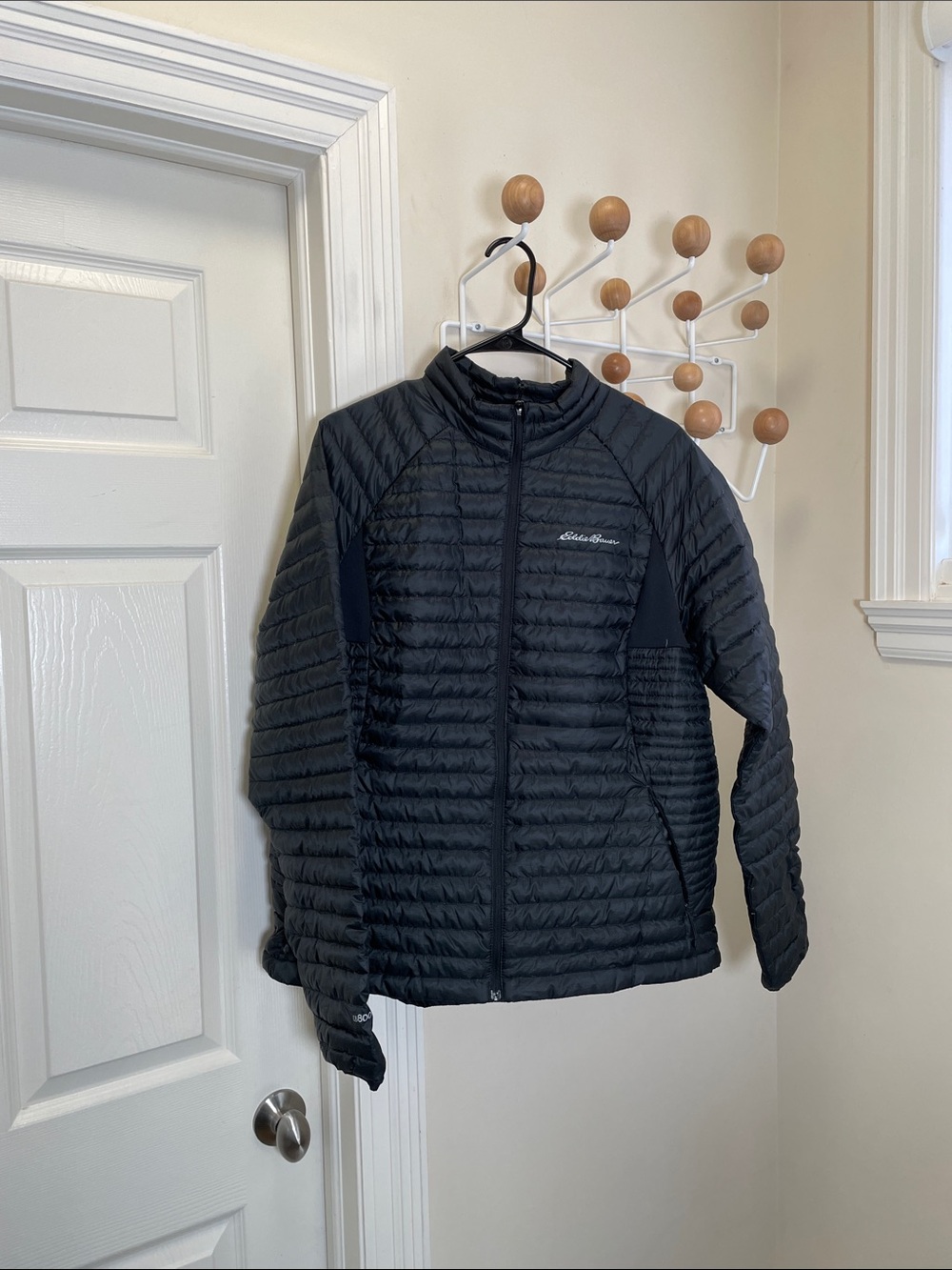 Eddie Bauer - Pertex Outdoor Puffer Light Weight Jacket - Black - Tall - XL